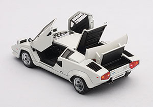 AutoArt 1/43 Lamborghini Countach 5000 S White